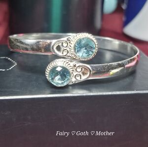 Gorgeous Bali Sterling Silver & Blue Topaz Open Cuff Bracelet